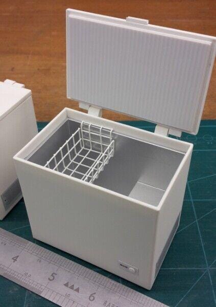 Dollhouse miniature white chest freezer by delph miniatures