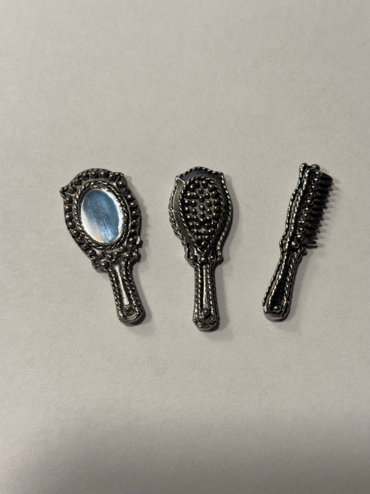 Dollhouse Miniature Vanity Set by Heidi Ott