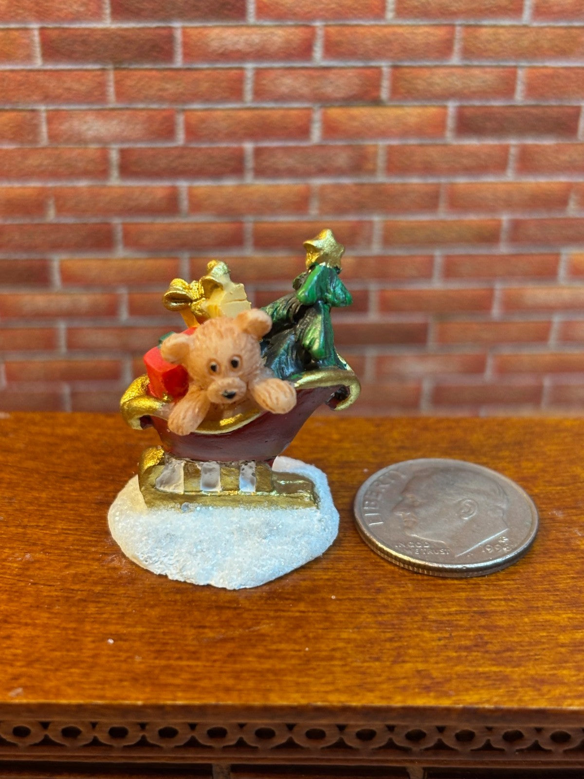 Dollhouse Miniature Tiny Sleigh Decoration