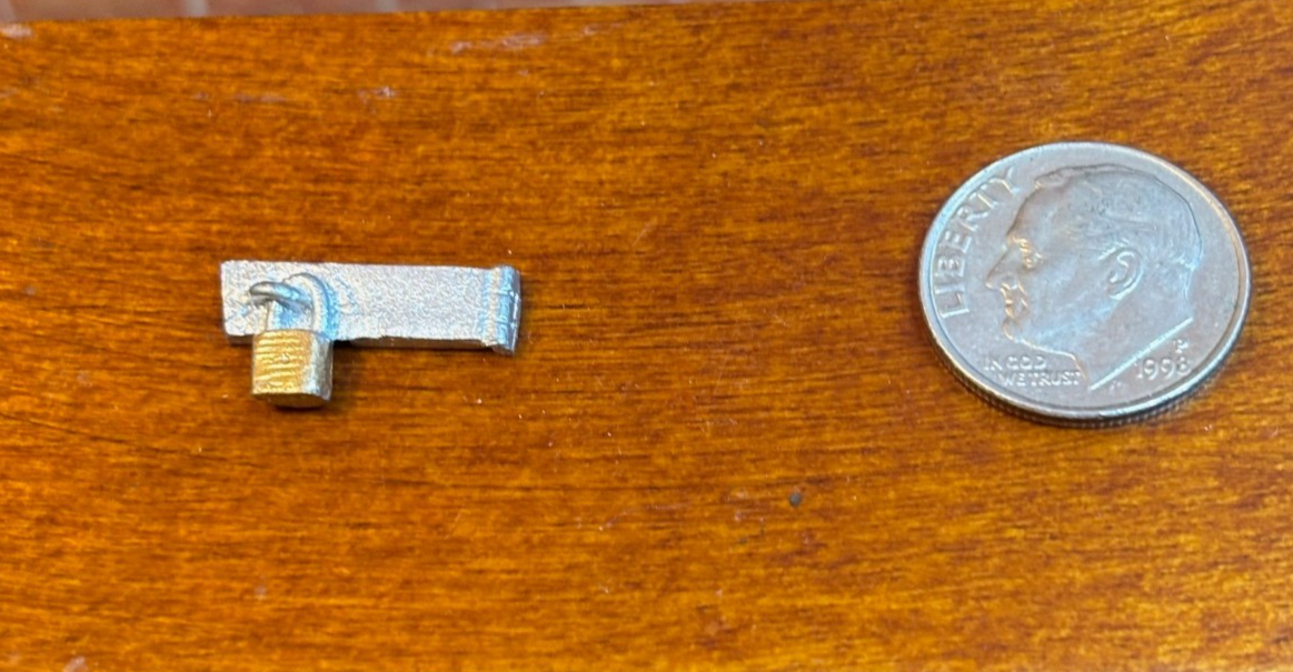 Dollhouse Miniature Modern Padlock with Hasp