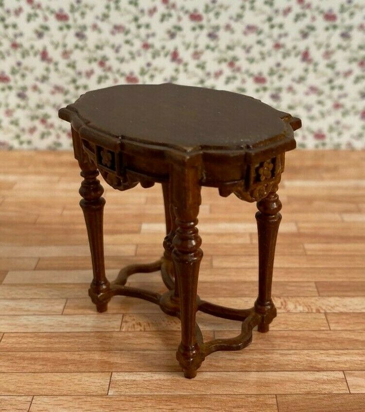 Oval Victorian Table in Walnut by JBM - Dollhouse Miniature
