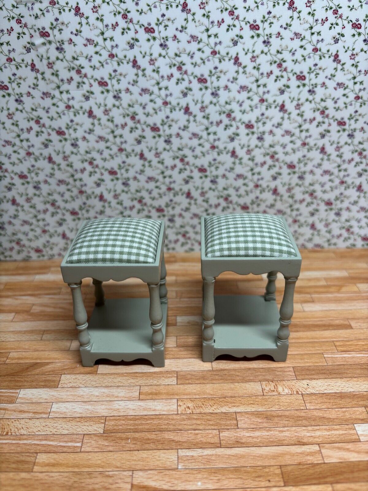 Gorgeous 3-Piece Kitchen Island + Stools for Dollhouse in Sage - Special Design