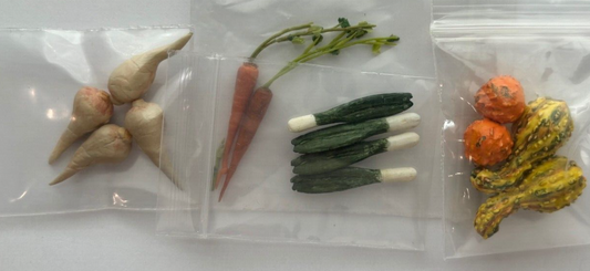 Dollhouse Miniature Set of Assorted Vegetables #5 by Falcon Miniatures