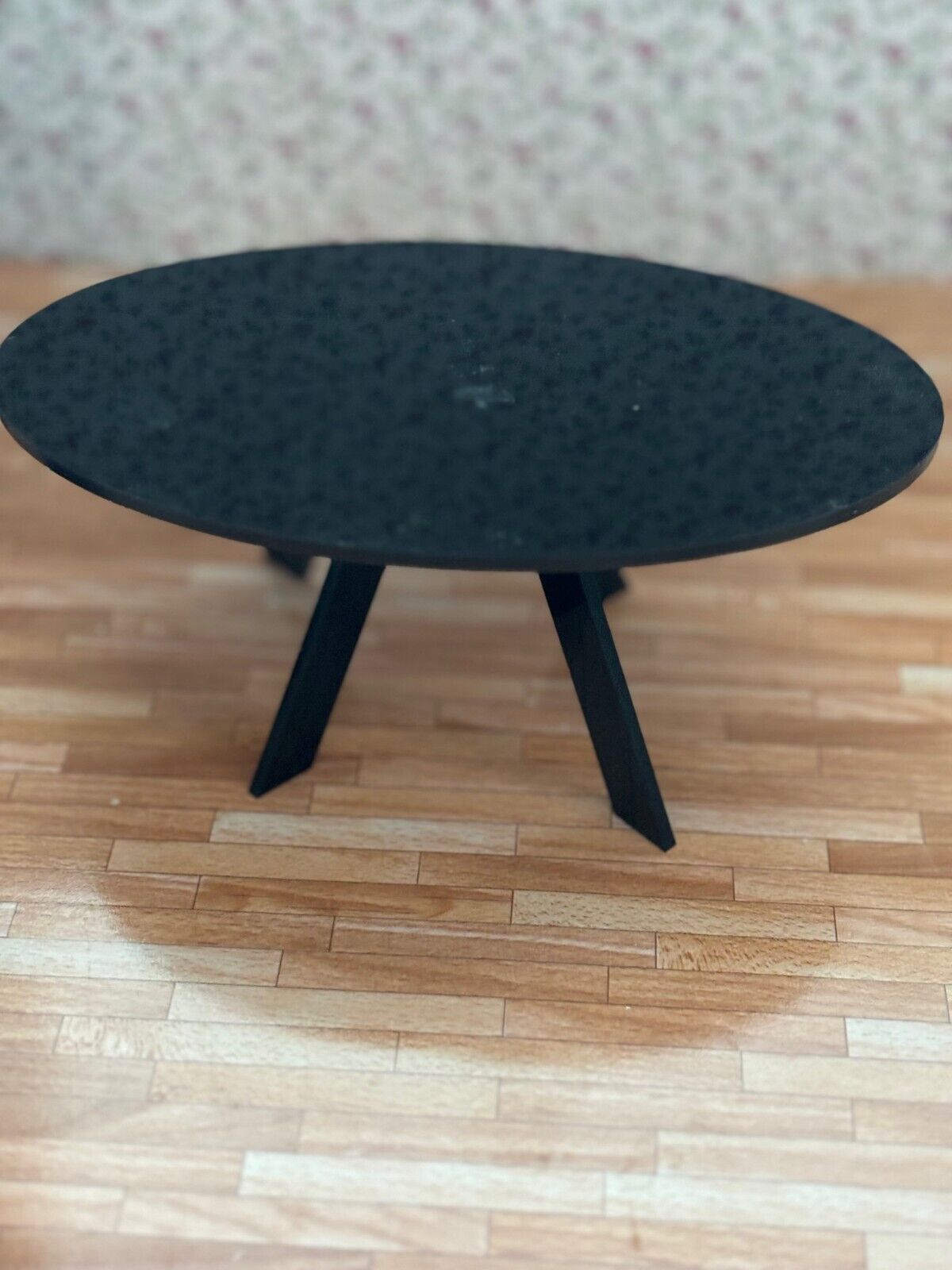 Dollhouse Miniature 1:12 Bozart Acrylic Table and 4 Mcintosh Hill Chairs