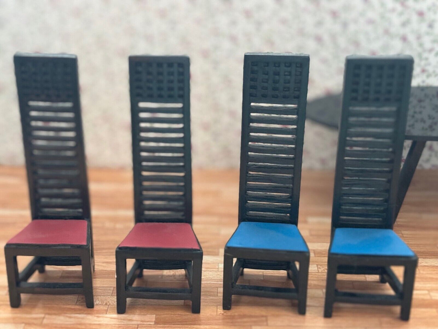 Dollhouse Miniature 1:12 Bozart Acrylic Table and 4 Mcintosh Hill Chairs