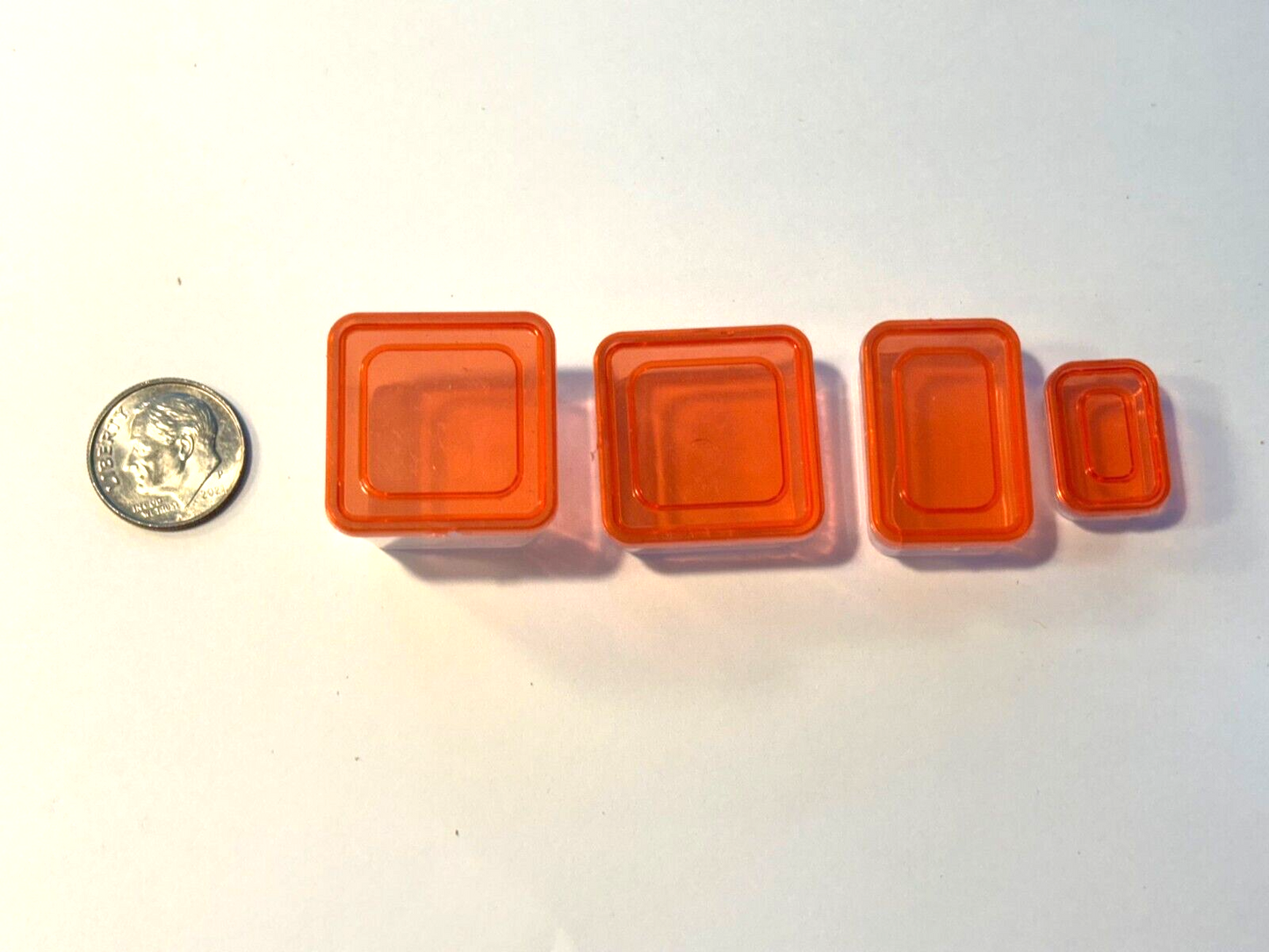 Dollhouse Miniature Plastic Storage Containers with Red Lids