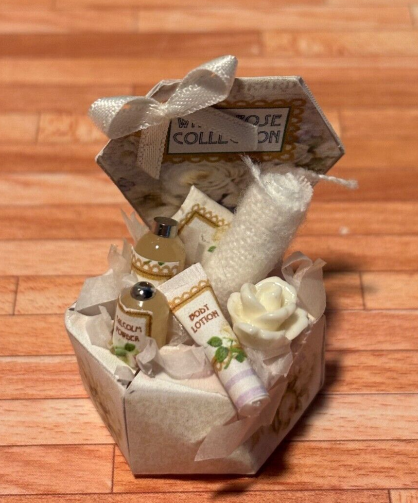 Dollhouse Miniature Handcrafted Bathroom Basket White