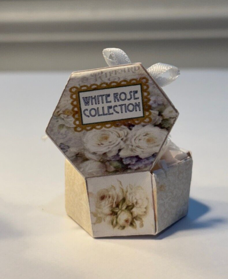 Dollhouse Miniature Handcrafted Bathroom Basket White
