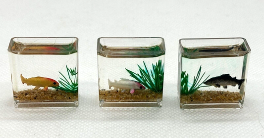 Dollhouse Miniature Square Fish Bowl