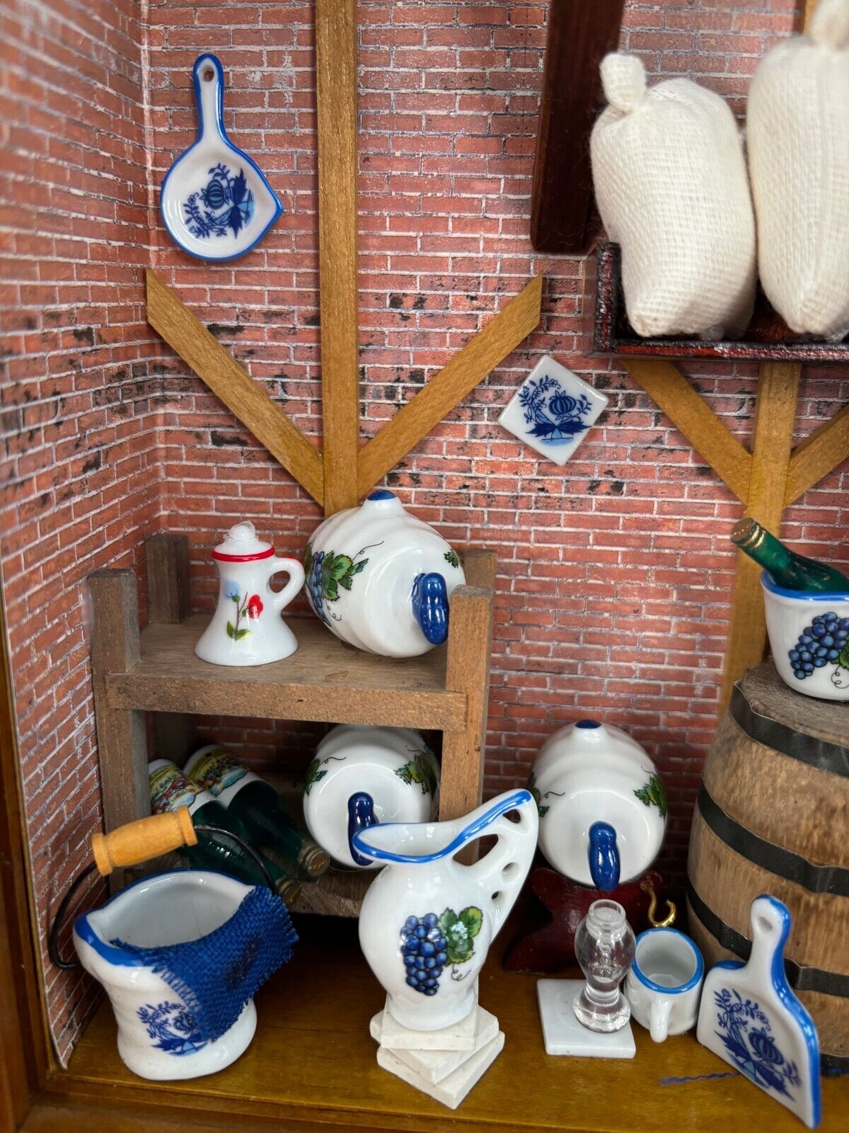 Reutter Porcelain Dollhouse Miniature Wine Room Display