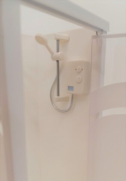 Dollhouse Miniature Shower Cubicle with Opening Door on Right by Delph Miniatures