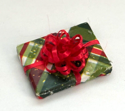Dollhouse Miniature Christmas Single Wrapped Gift #155 Handcrafted