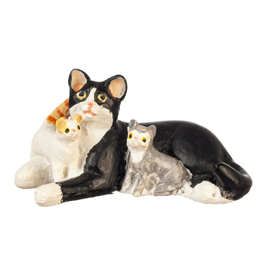 Dollhouse Miniature Cat with Kittens Black/White