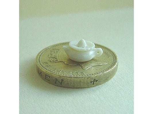 Dollhouse miniature 1:24 scale white china lemon squeezer - imported