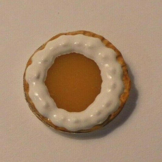 Dollhouse miniature lemon pie - handcrafted