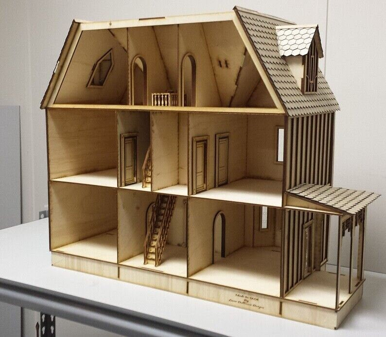 Kristiana Tudor Dollhouse 1:24 scale Dollhouse WITHOUT shingles