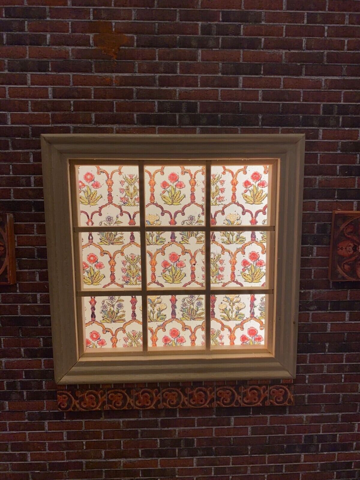 Dollhouse miniature "stained glass" by world model - plastic sheet 244005 - 1/24
