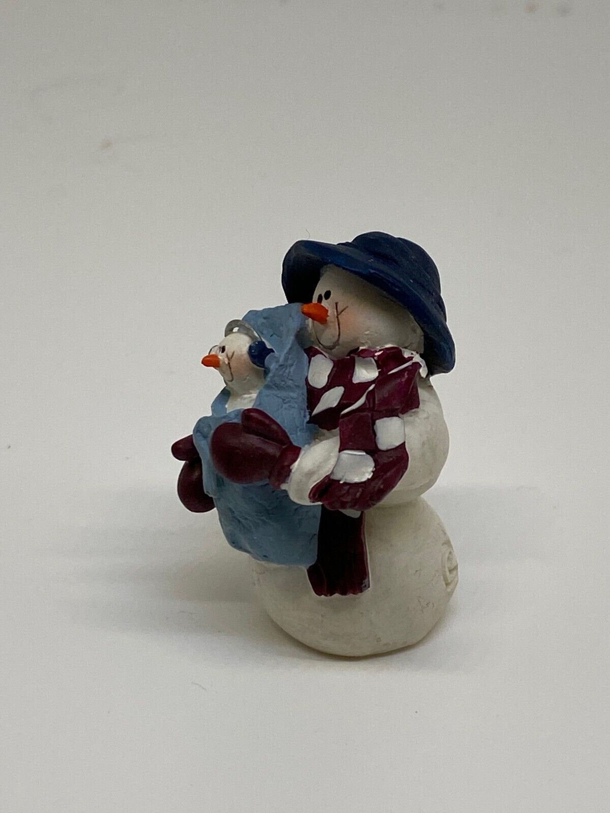 Dollhouse Miniature 2 Snowmen Figurine