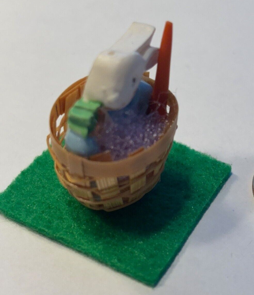 Dollhouse miniature bunny basket handcrafted by taylor jade