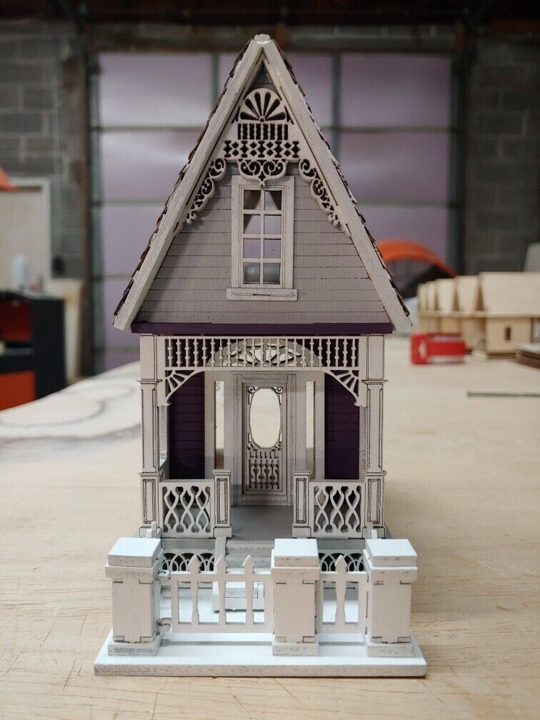 Little Ann  Cottage 1:48 Dollhouse Kit
