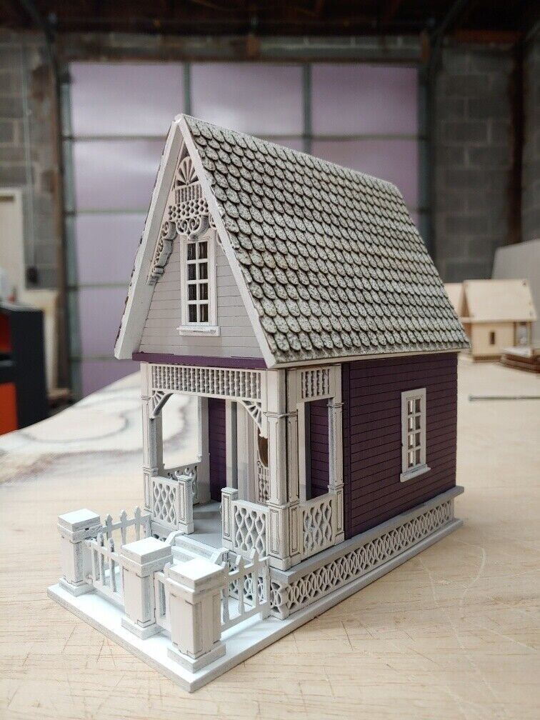 Little Ann  Cottage 1:48 Dollhouse Kit