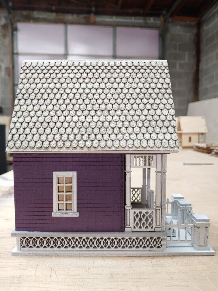 Little Ann  Cottage 1:48 Dollhouse Kit