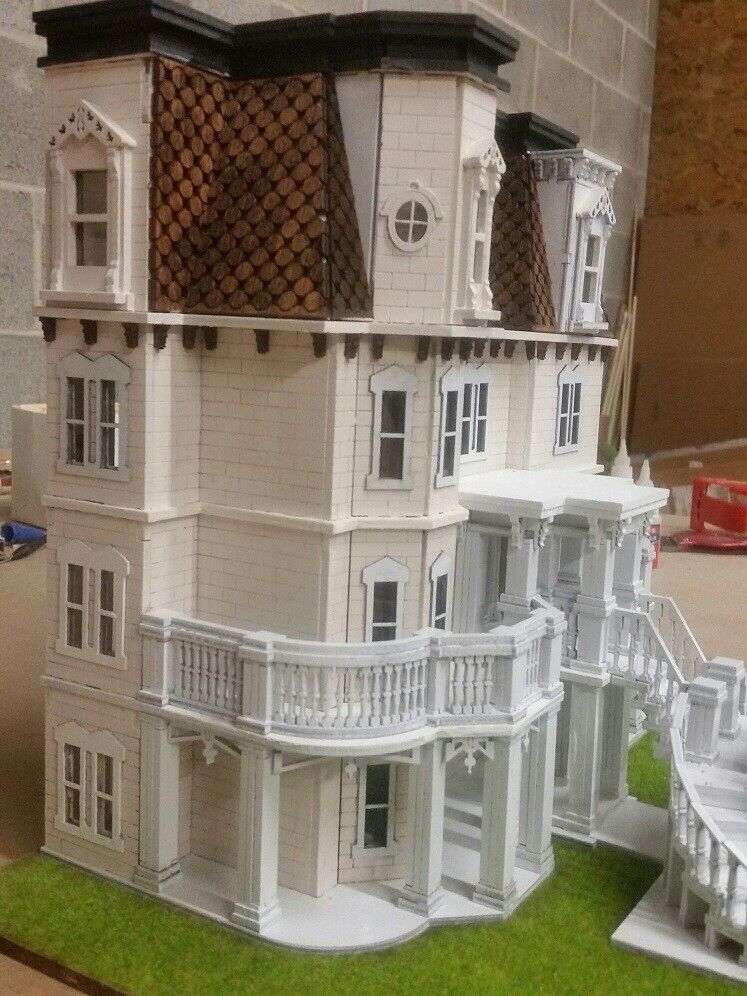 Hegeler Carus Mansion 1:48 Scale Dollhouse Kit