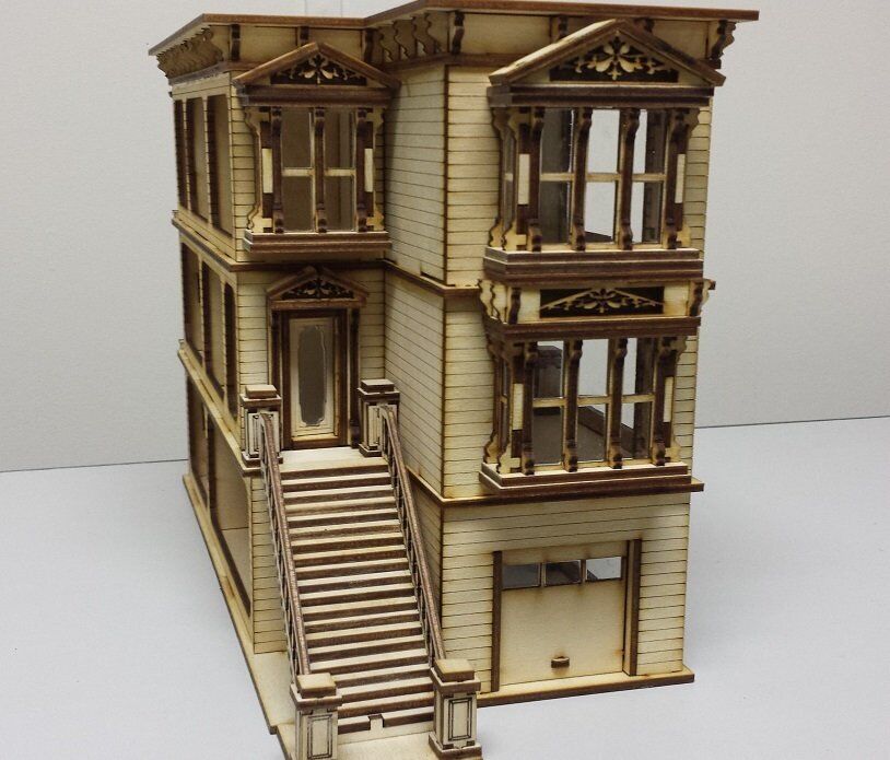 Lisa Painted Lady San Francisco Garage/French Door  1:48 Scale Dollhouse Kit