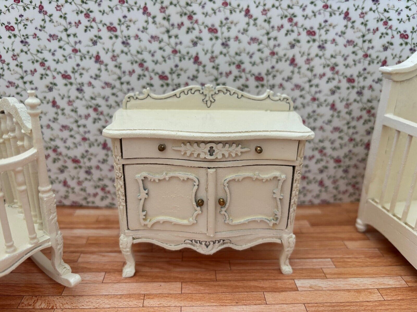 Dollhouse Miniature Haindpainted Nursery Set