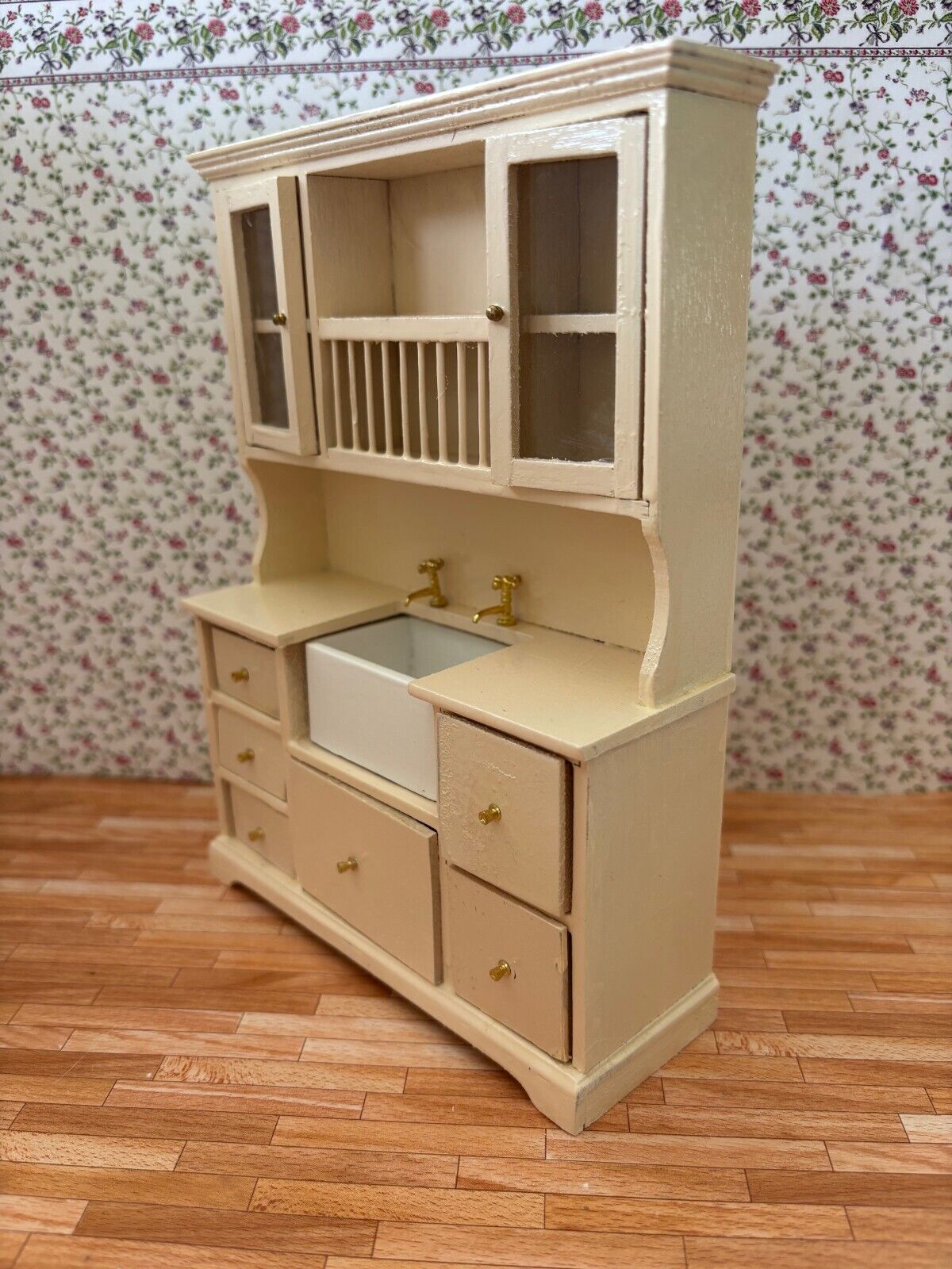 Dollhouse Miniature Haindpainted Sink Cabinet Ivory