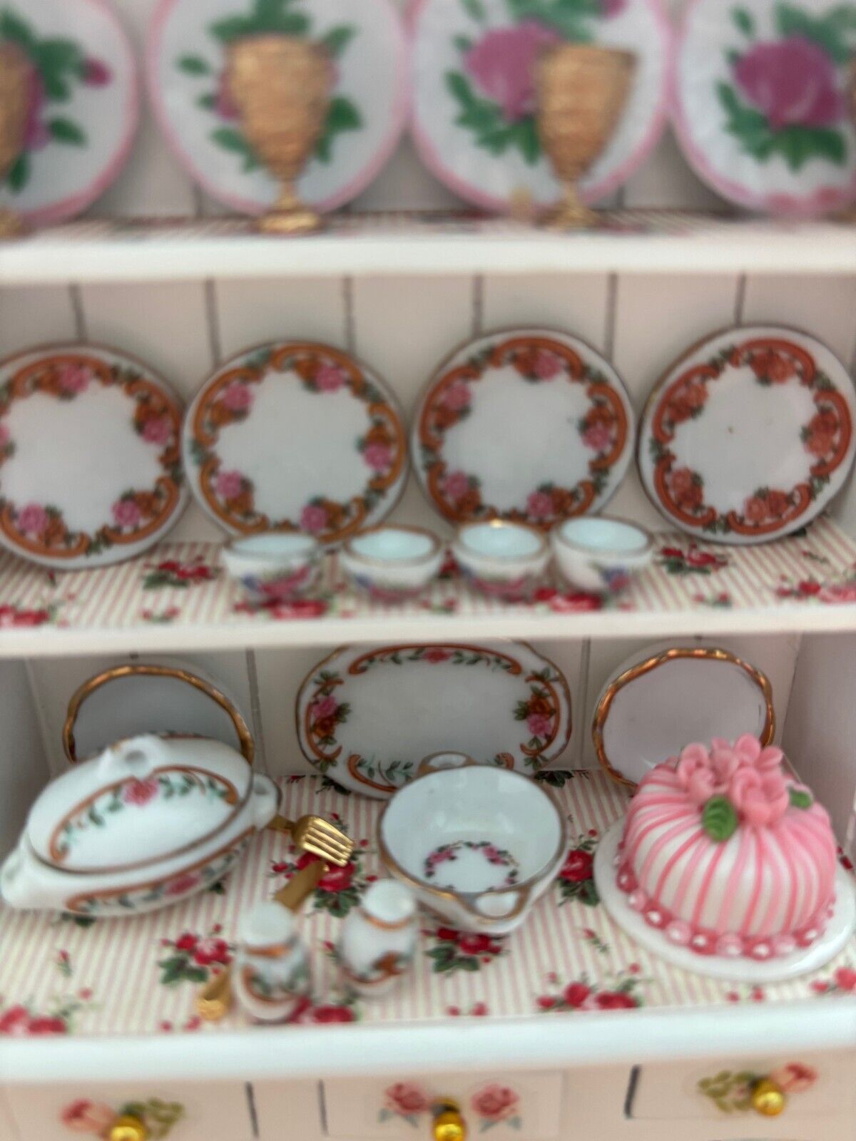 Dollhouse Miniature White Hutch with Rose Accessories