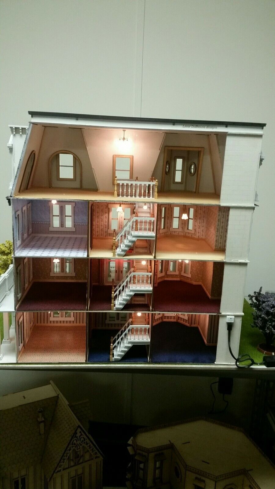 Hegeler Carus Mansion 1:24 scale Dollhouse Kit