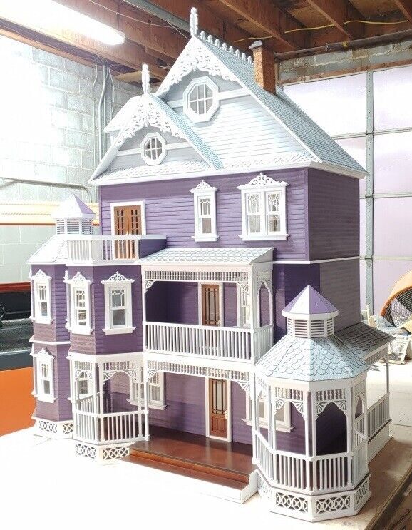 Ashley Gothic Victorian Generation 2 Dollhouse 1:12 scale Kit