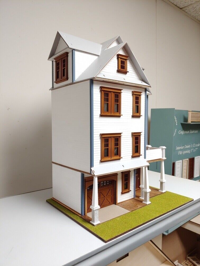Clarkson Craftsman Mansion 1:24 Dollhouse Kit