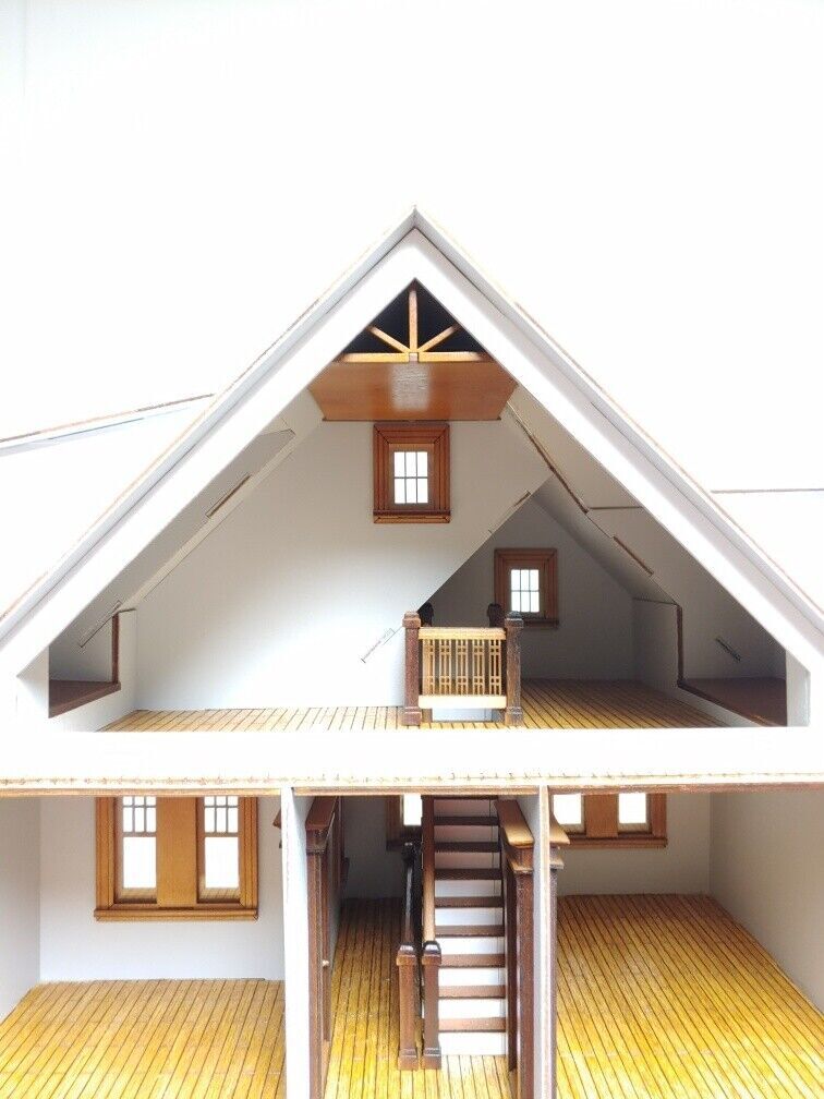 Clarkson Craftsman Mansion 1:24 Dollhouse Kit
