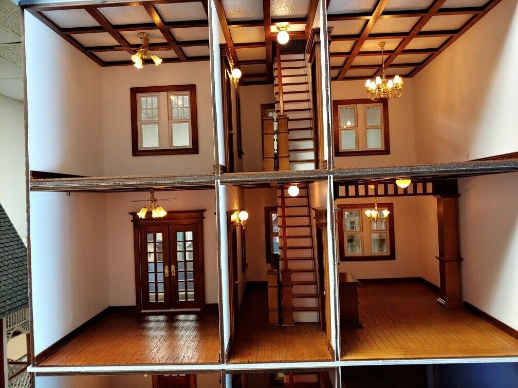 Clarkson Craftsman Mansion 1:12 Dollhouse Kit