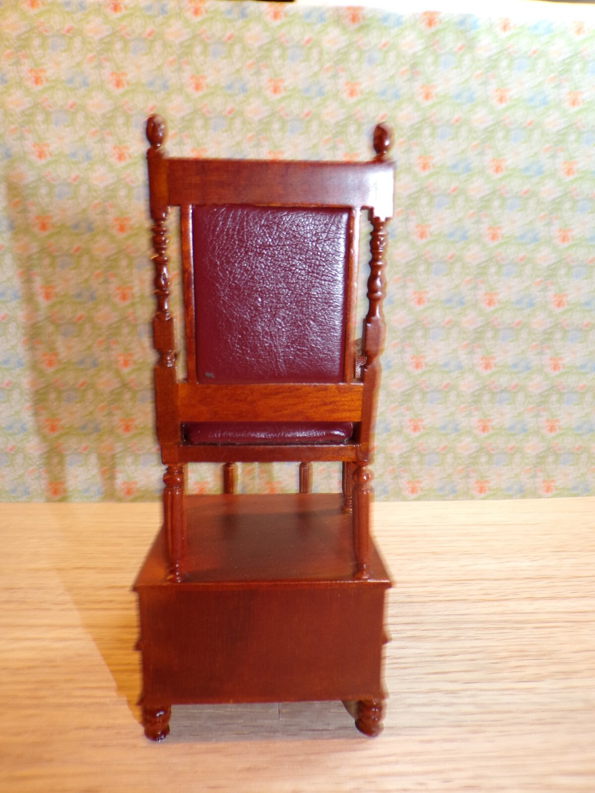 Dollhouse Miniature Shoe Shine Char with Leather Upholstery by Hansson