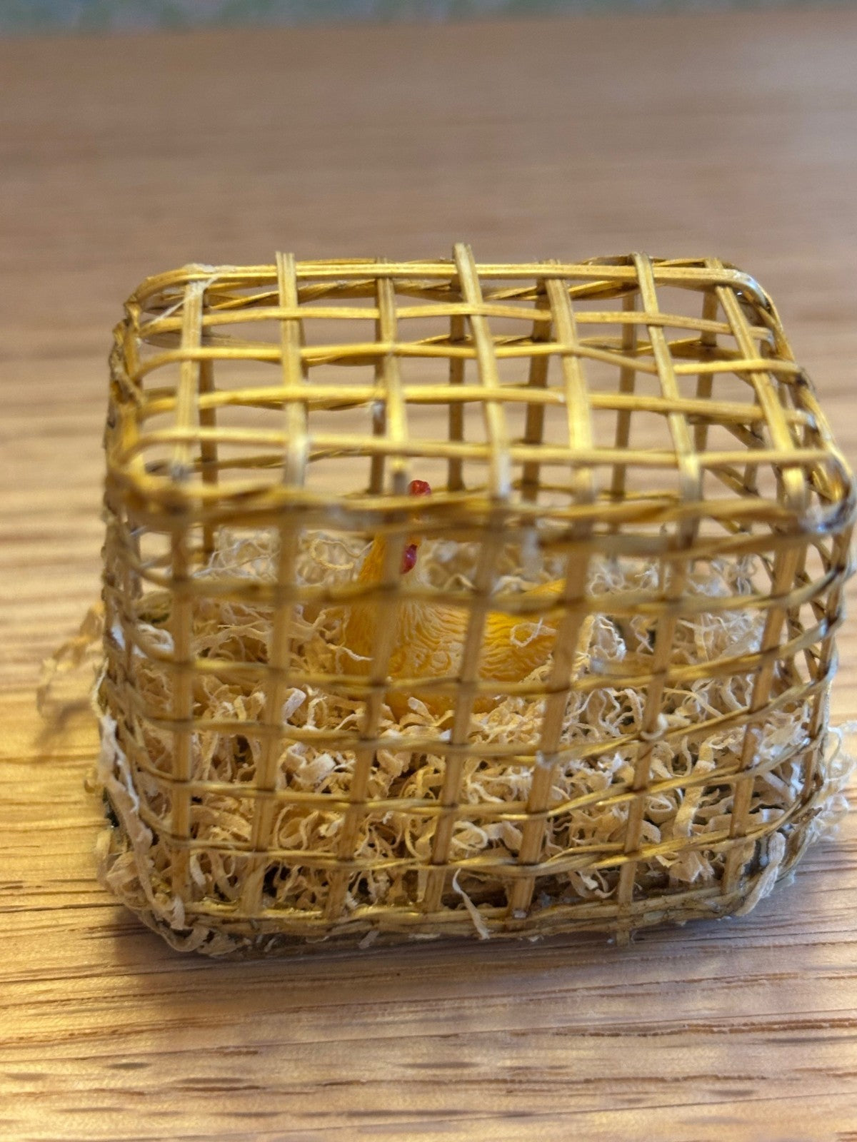 Dollhouse Miniature Wicker Cage with Chicken