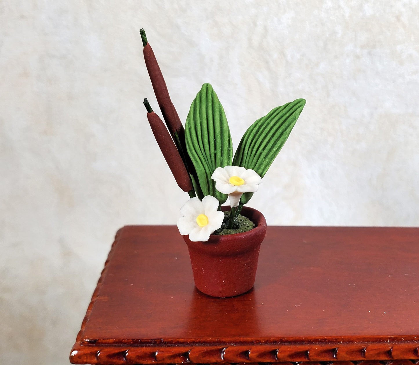 Dollhouse Cattail Arrangement in a Dark Brown Pot 1:12 Scale Miniature