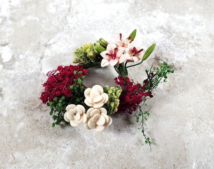 Dollhouse Pink & White Floral Wreath with Dried Flowers  1:12 Scale Miniature