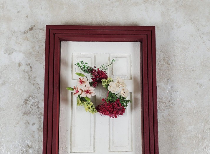 Dollhouse Pink & White Floral Wreath with Dried Flowers  1:12 Scale Miniature