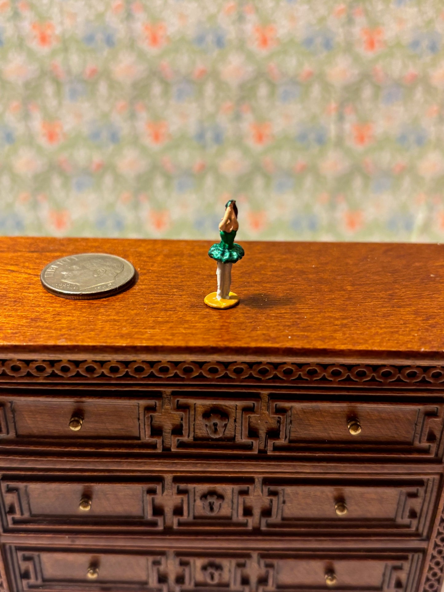 Dollhouse Miniature Ballerina Statue
