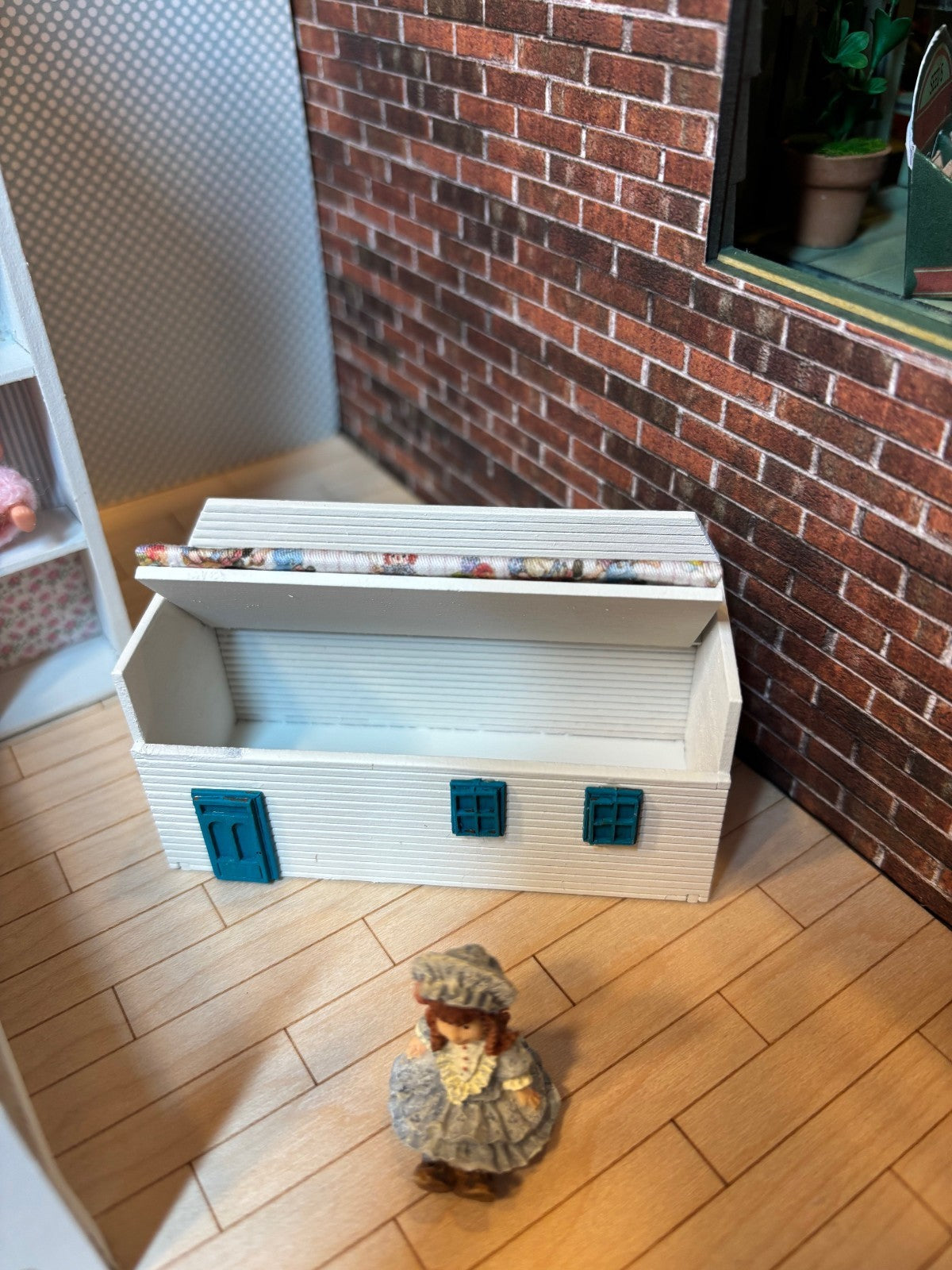 Dollhouse Miniature Handcrafted Girl's Dollhouse Bedroom