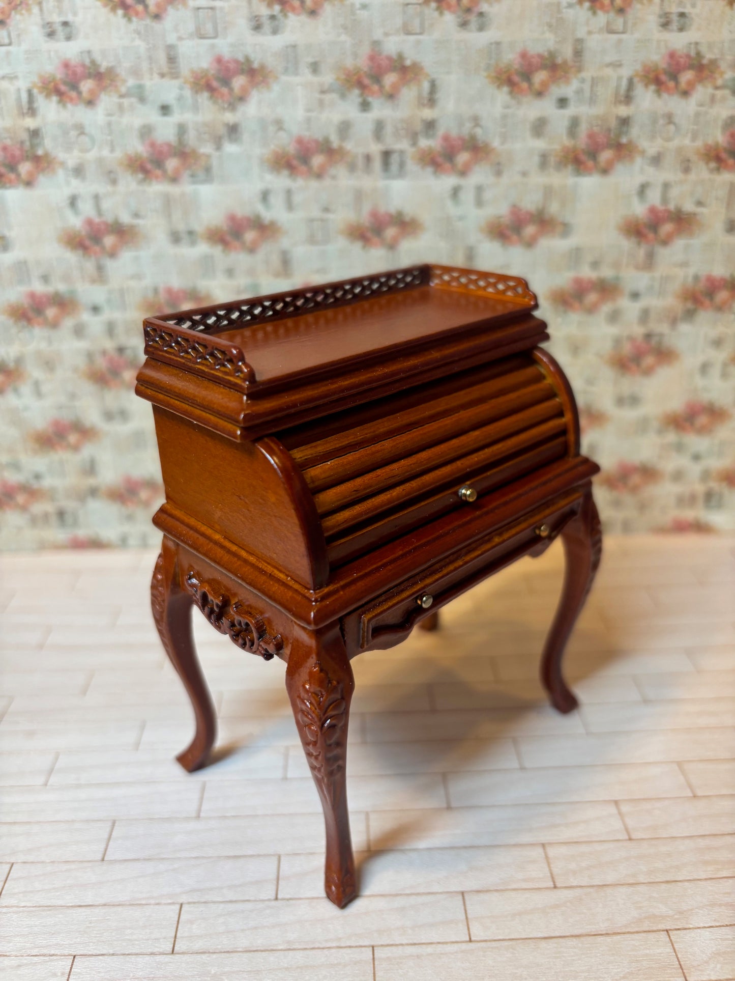 Platinum Collection - Dollhouse Miniature Rolltop Desk in Walnut