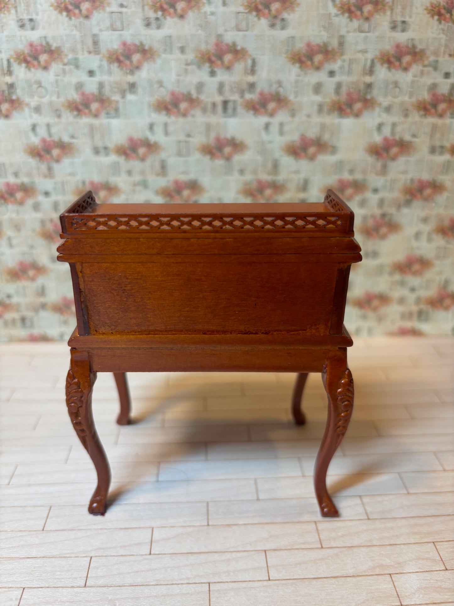 Platinum Collection - Dollhouse Miniature Rolltop Desk in Walnut