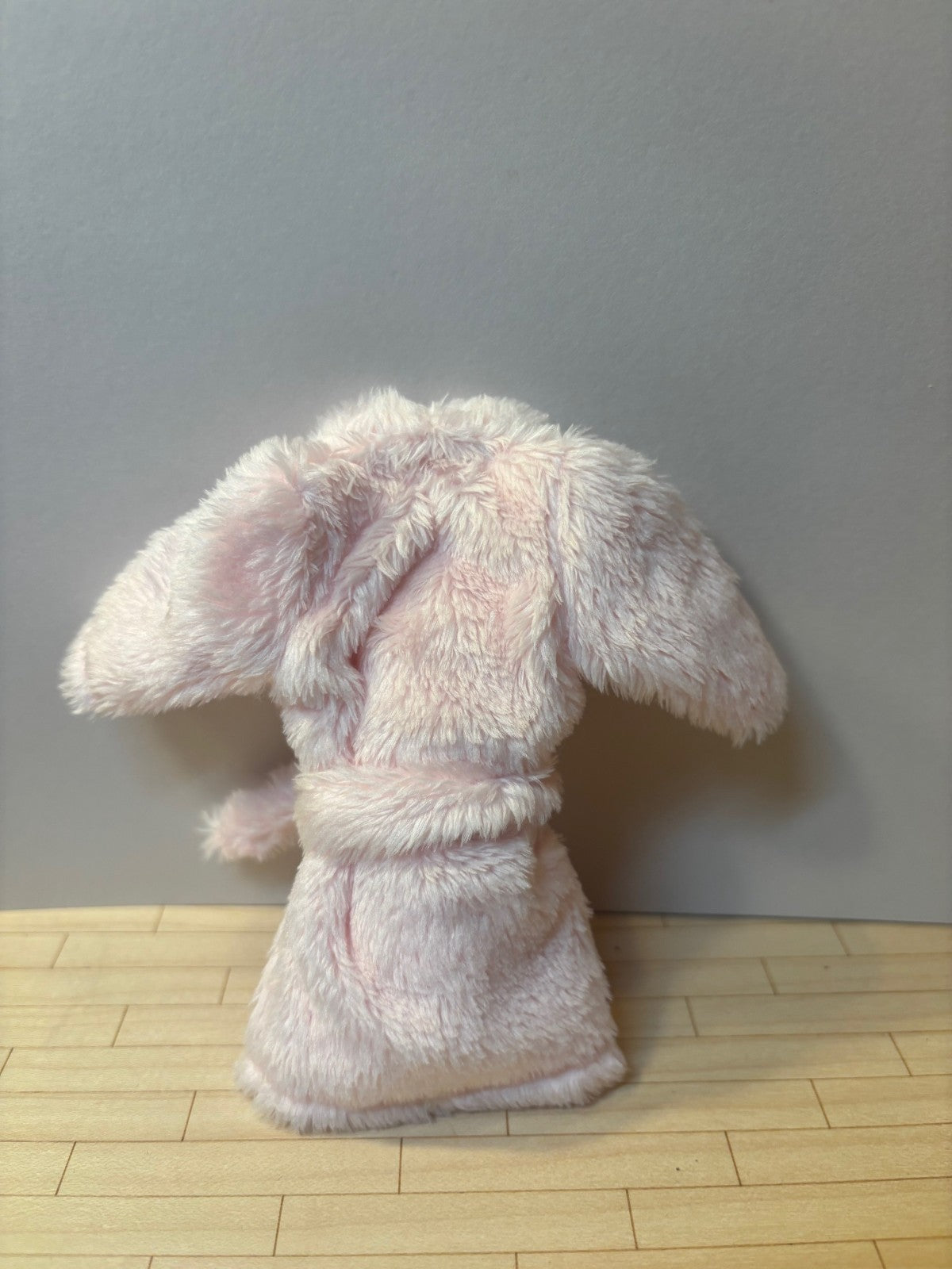 Heidi Ott Dollhouse Miniature 1:12 Scale Women's Pink Bathrobe