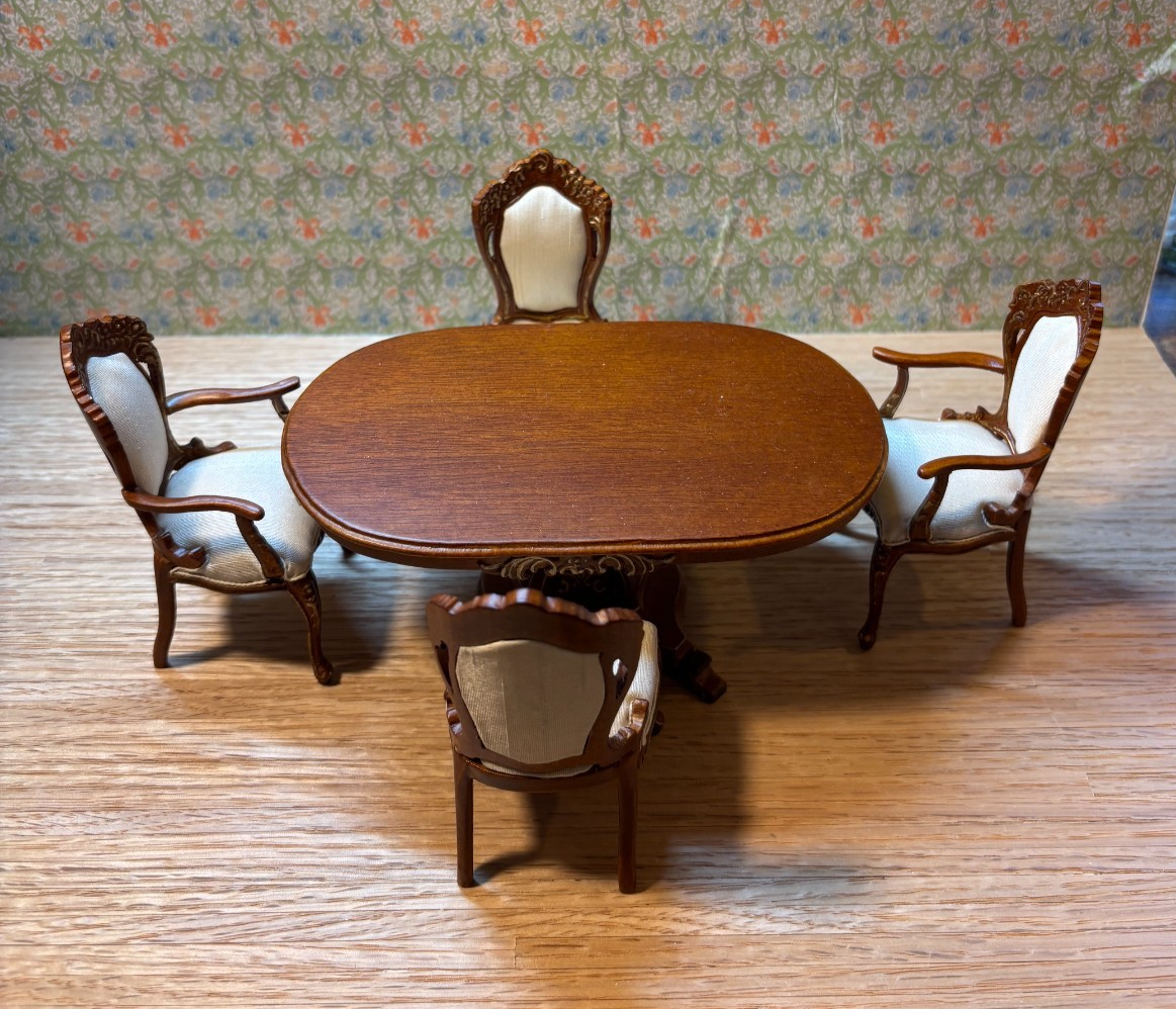 Dollhouse Miniature 5-Piece Walnut Pedestal Dining Set by Hansson
