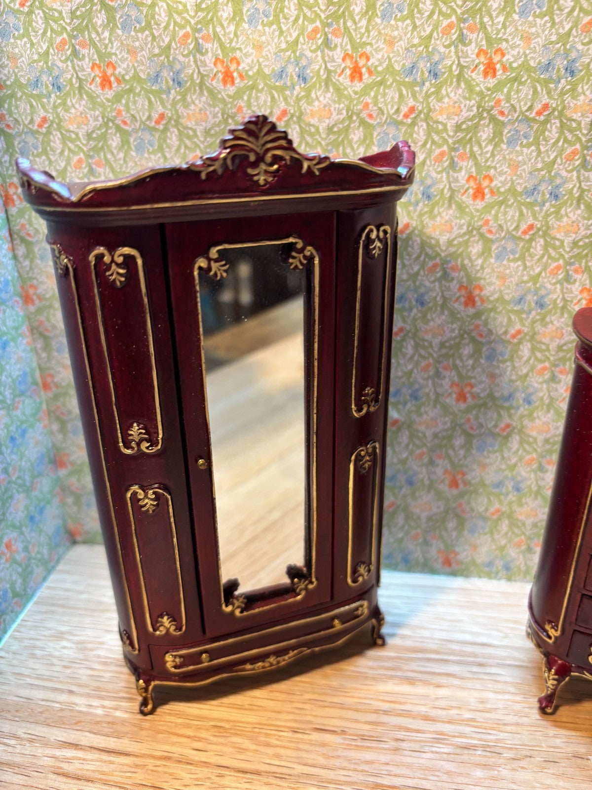 Dollhouse Miniature 4 Piece Mahogany and Gold  Bedroom Furniture Set by Hansson
