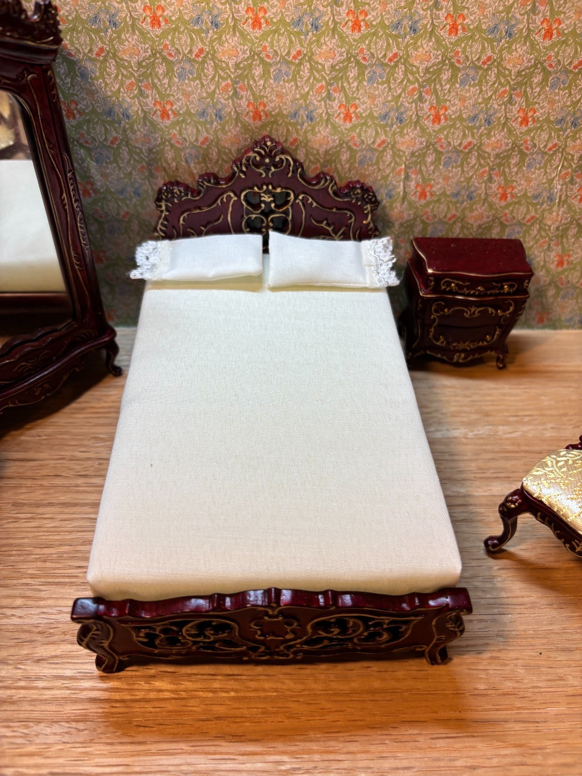 Dollhouse Miniature 6 Piece Mahogany Bedroom Set Set by Hansson