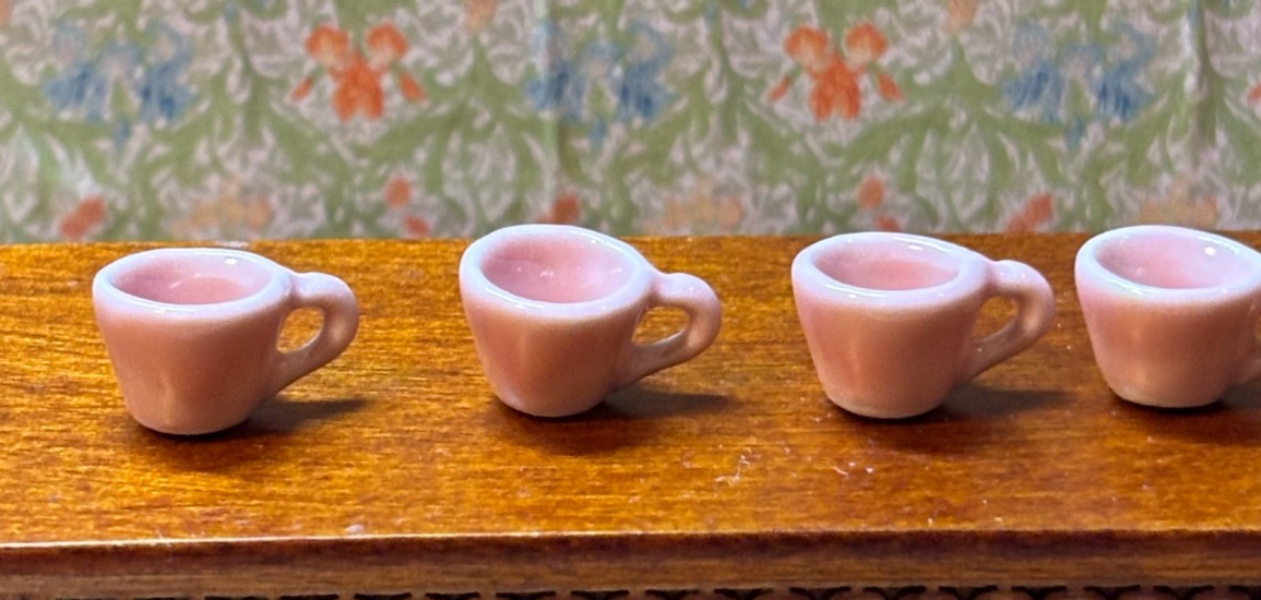 Dollhouse Miniature Set of 4 Pink Ceramic Coffee Cups